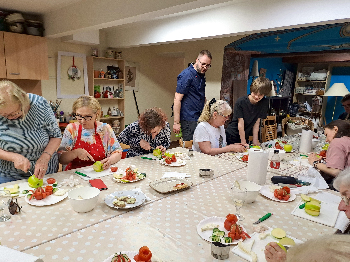 Vyrezávanie do ovocia a zeleniny pre začiatočníkov.
